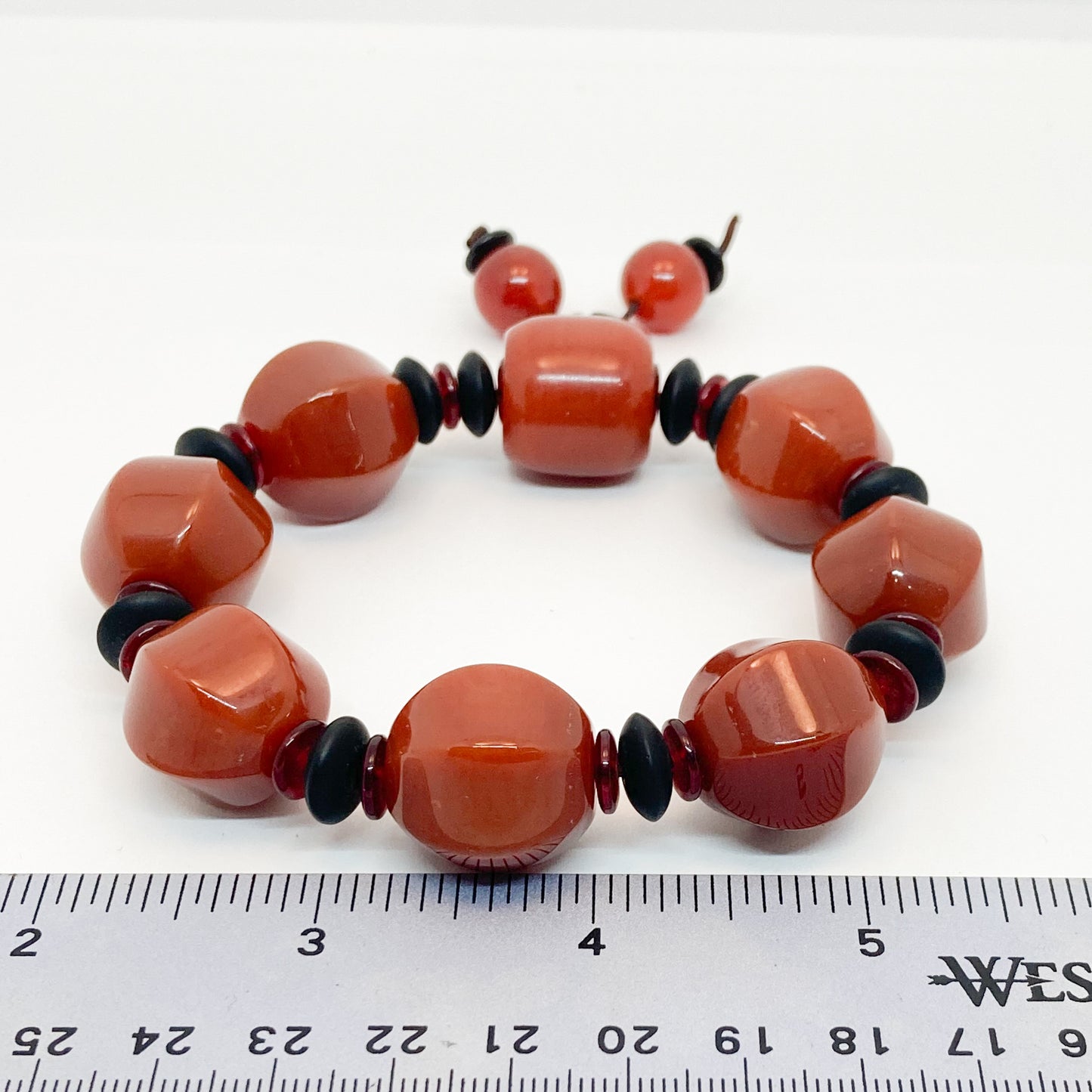 Appel Shape Carnelian Bracelet