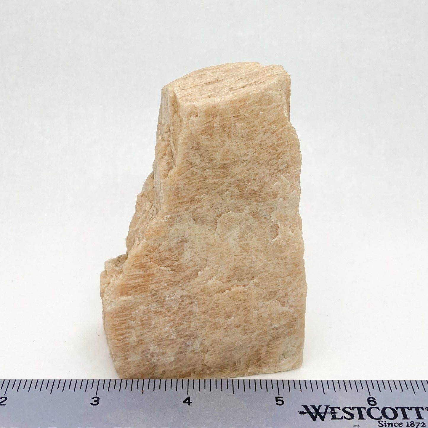 Peach Moonstone Pilar