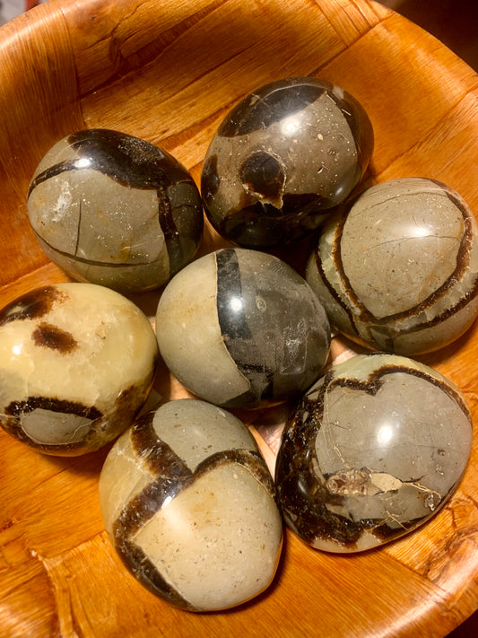 Septarian (Dragon Egg)