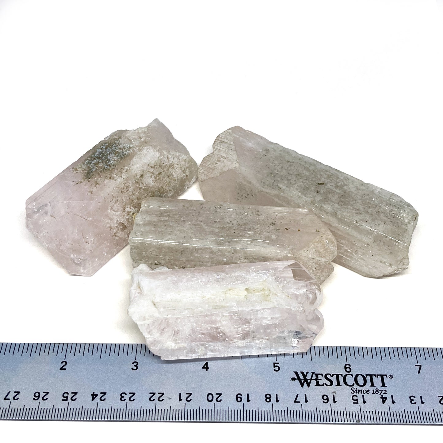 Damburite Raw