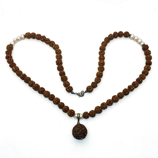 Rudra Seed and Fresh Water Pearl Mala