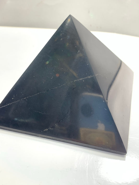 Shungite pyramid Medium