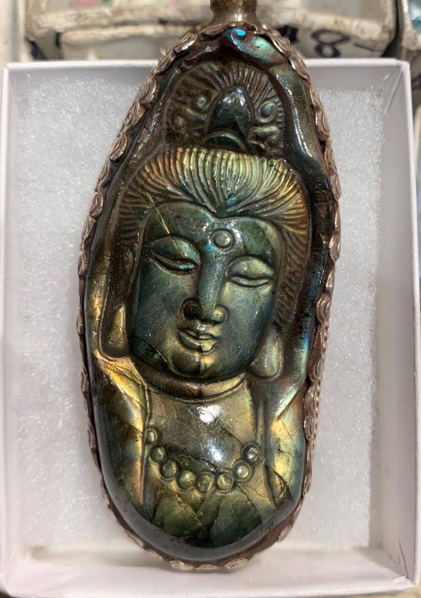 Quan-Yin Labradorite Pendant